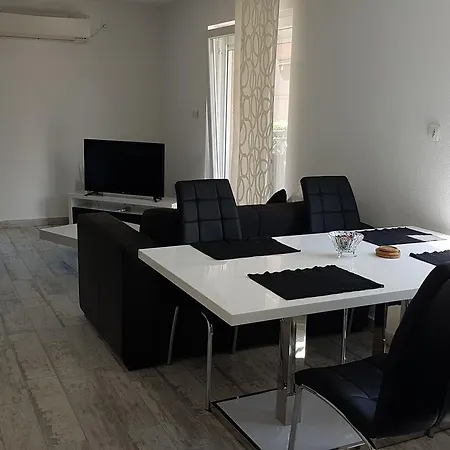 Apartment Azulmburgo Vrnjacka Banja Exterior photo